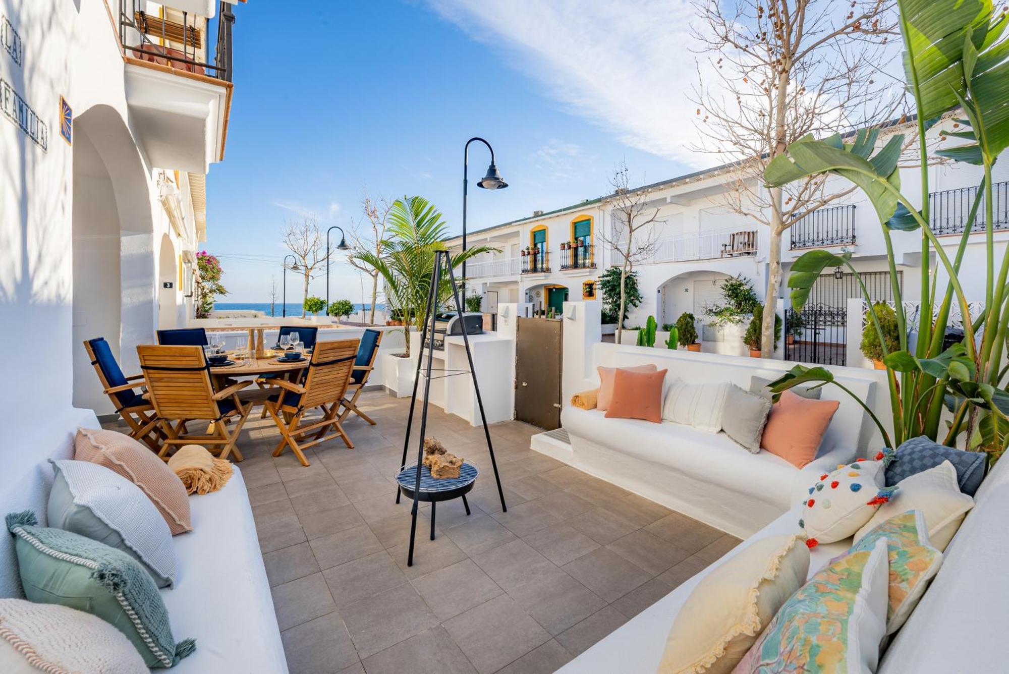 La Familia Beach House La Cala La Cala De Mijas Exterior photo